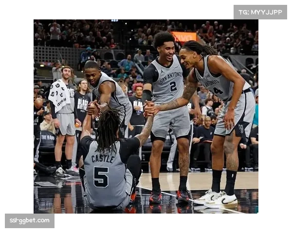 马刺127-113击败勇士，文班亚马41分18篮板率队10连胜